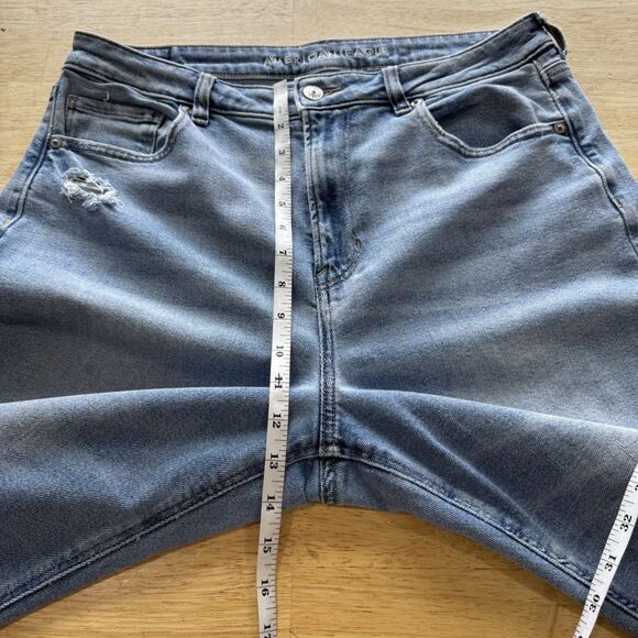 AE Stretch Mom Jeans Size 14 Long Medium Blue Wash Ripped High Waist Distressed - Picture 9 of 13